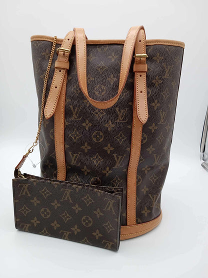 LOUIS VUITTON Monogram Bucket