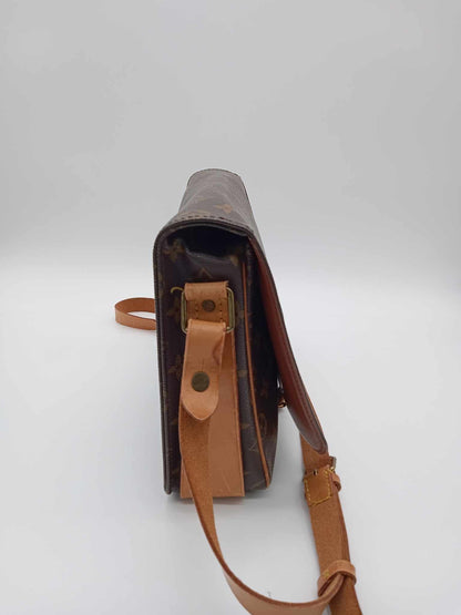 LOUIS VUITTON Monogram Cartouchire