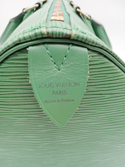 LOUIS VUITTON Epi Keepall 45 Borneo Green