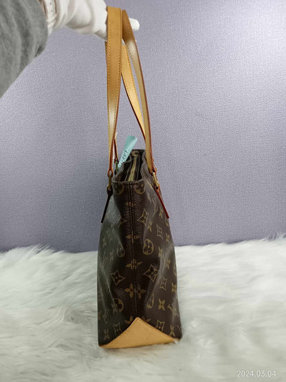 LOUIS VUITTON Monogram Piano