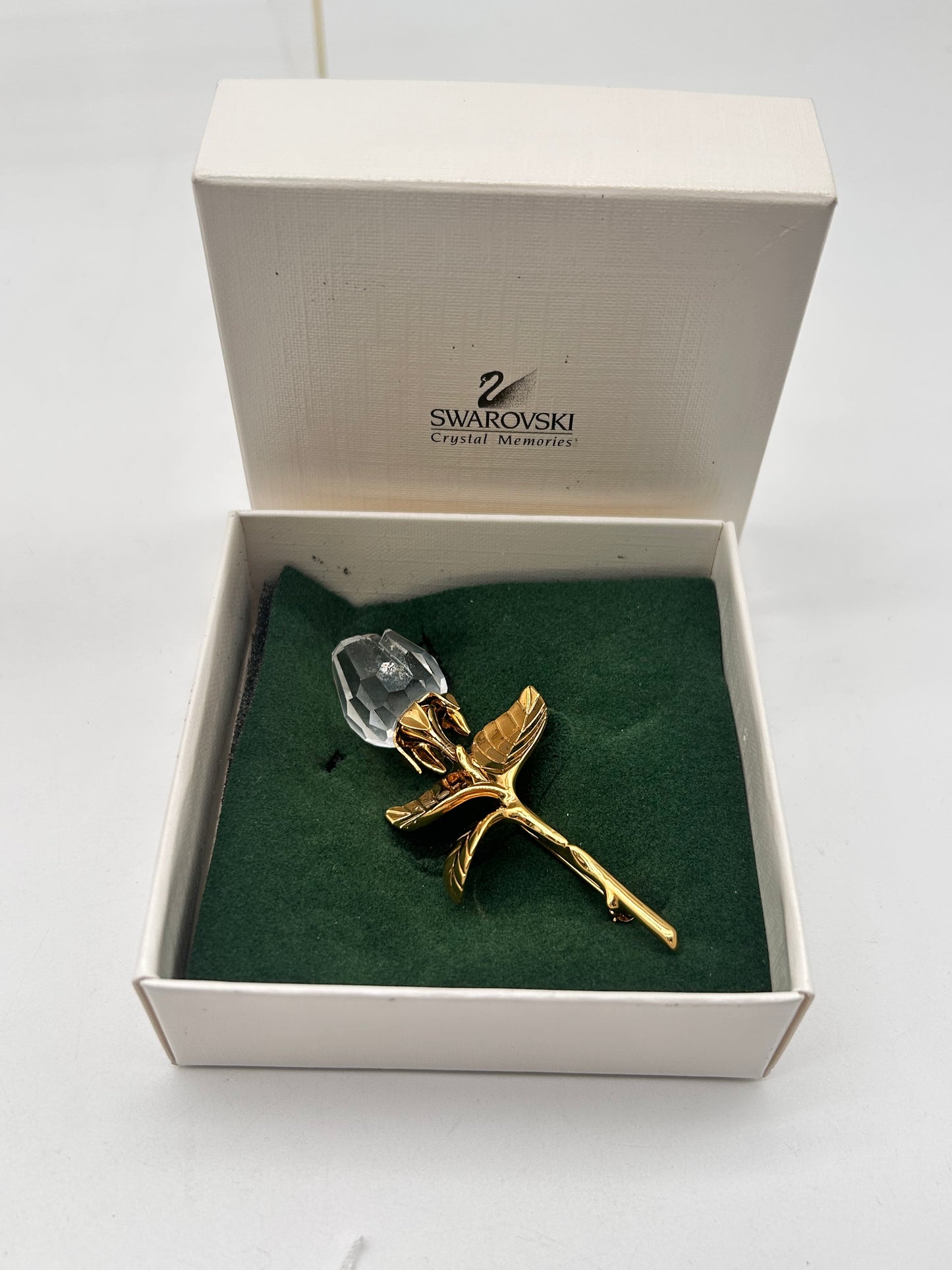 SWAROVSKI Rose-Motif Pin Brooch