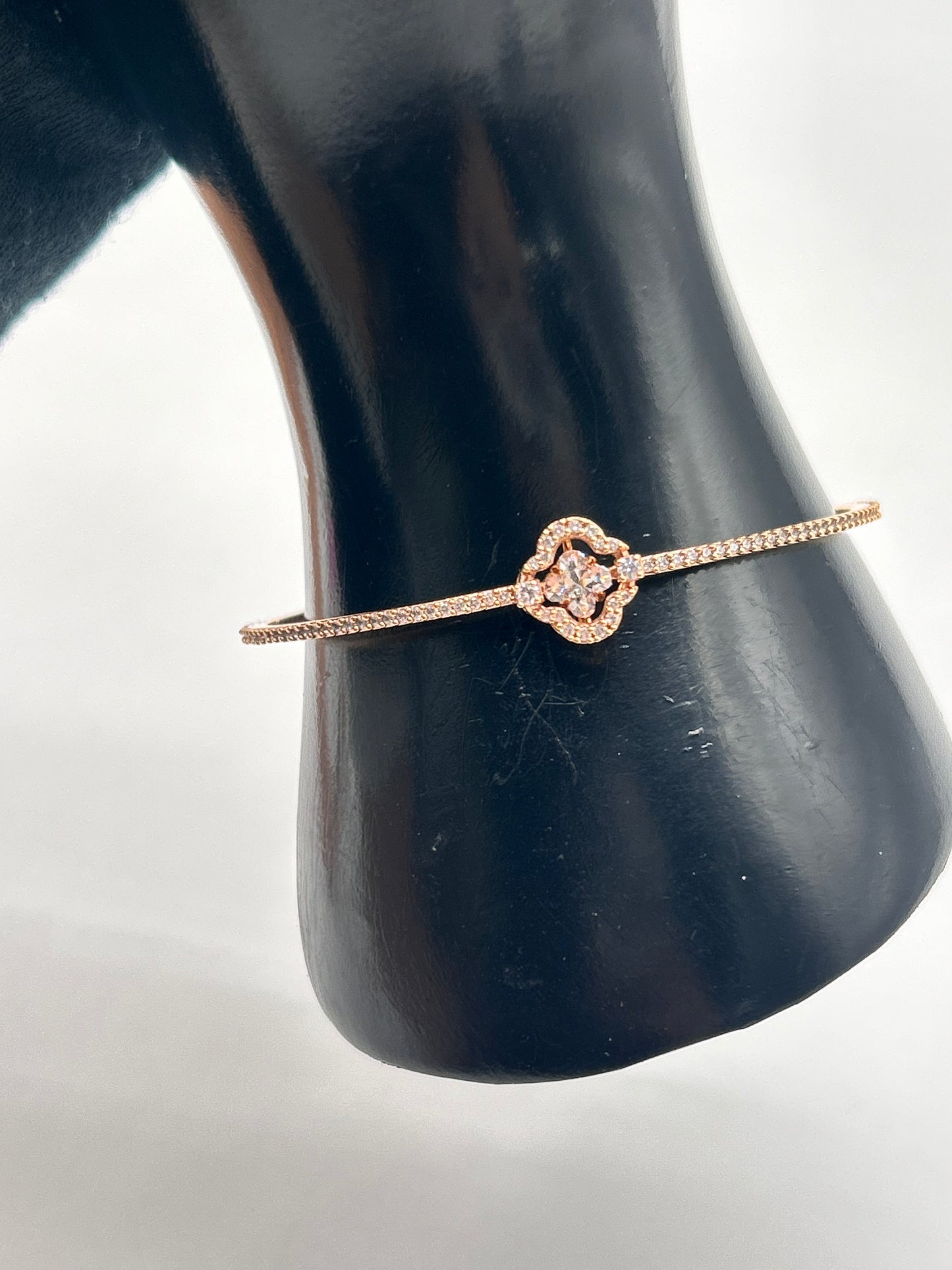SWAROVSKI Una Bangle