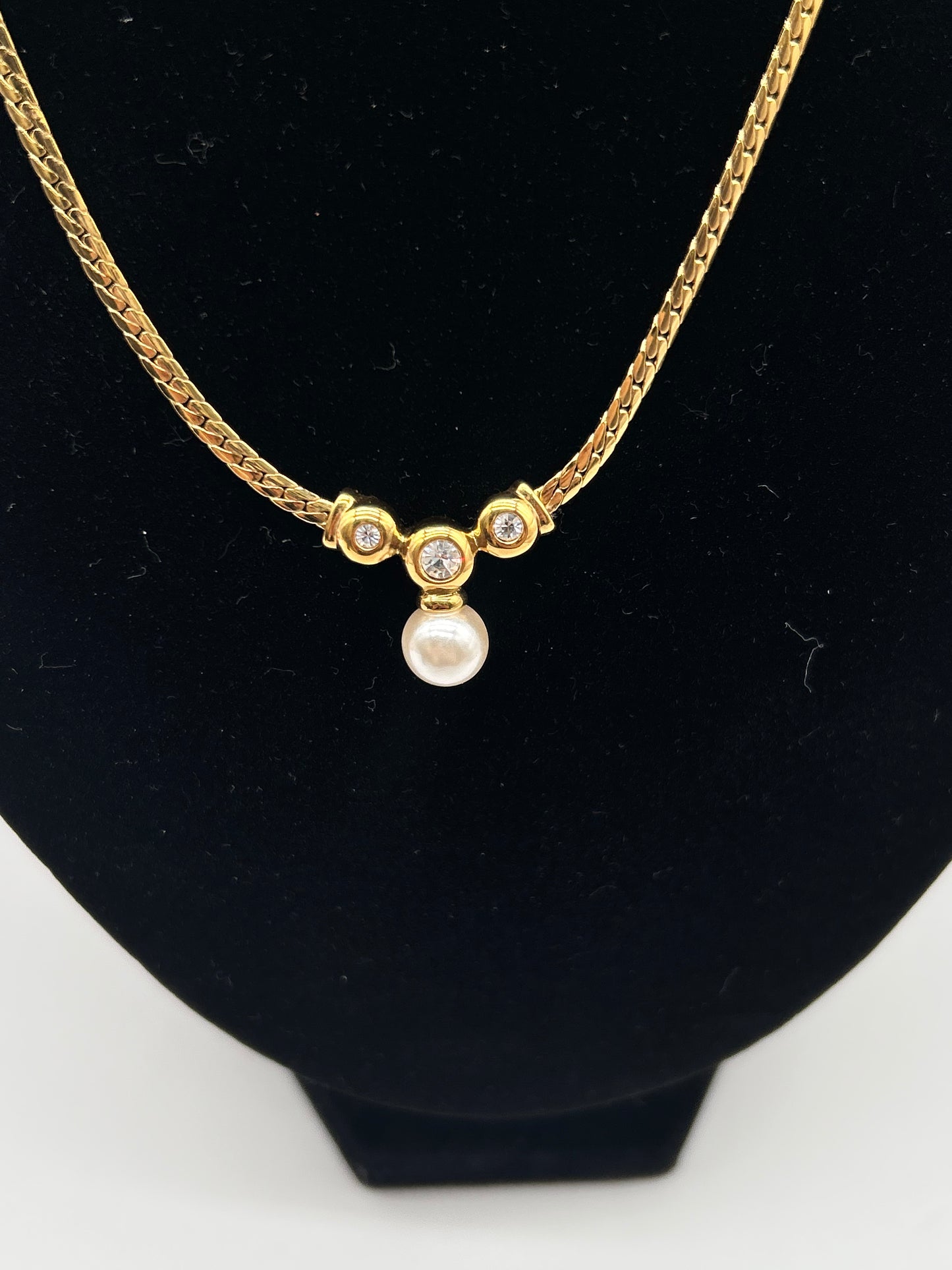 DIOR Necklace with Faux Pearls