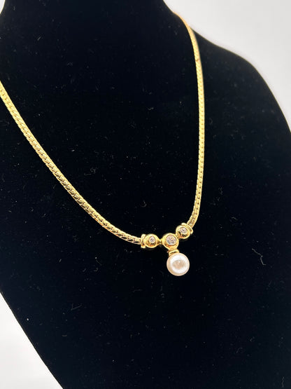 DIOR Necklace with Faux Pearls