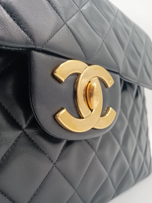 CHANEL Lambskin Maxi Flap