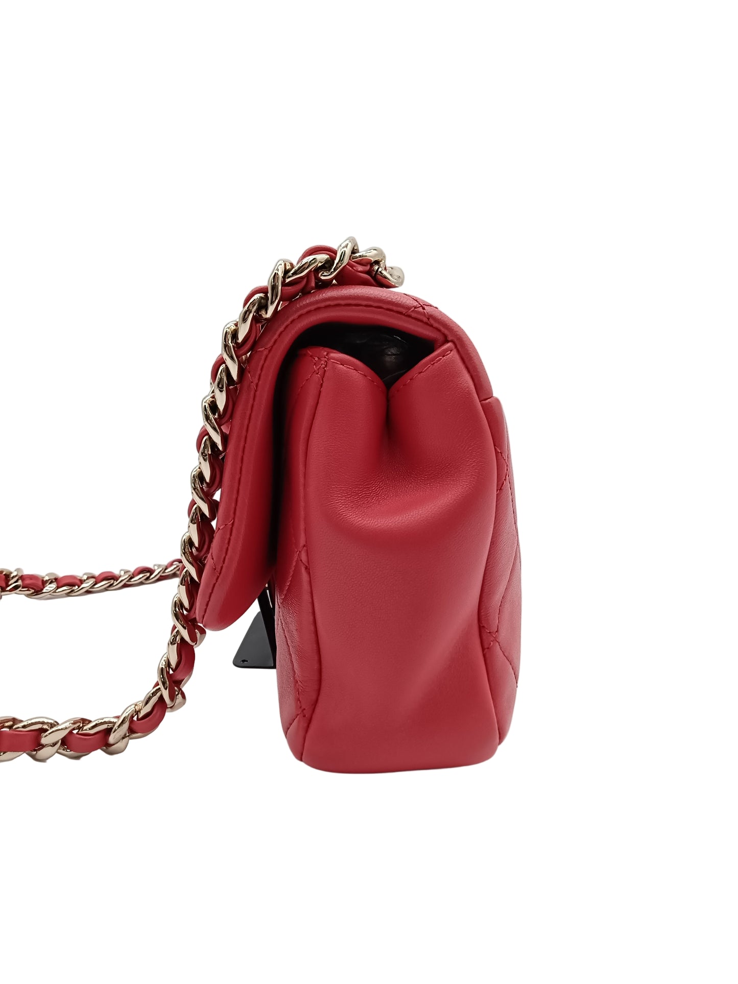 CHANEL Matelasse Flap Chain Shoulder Bag
