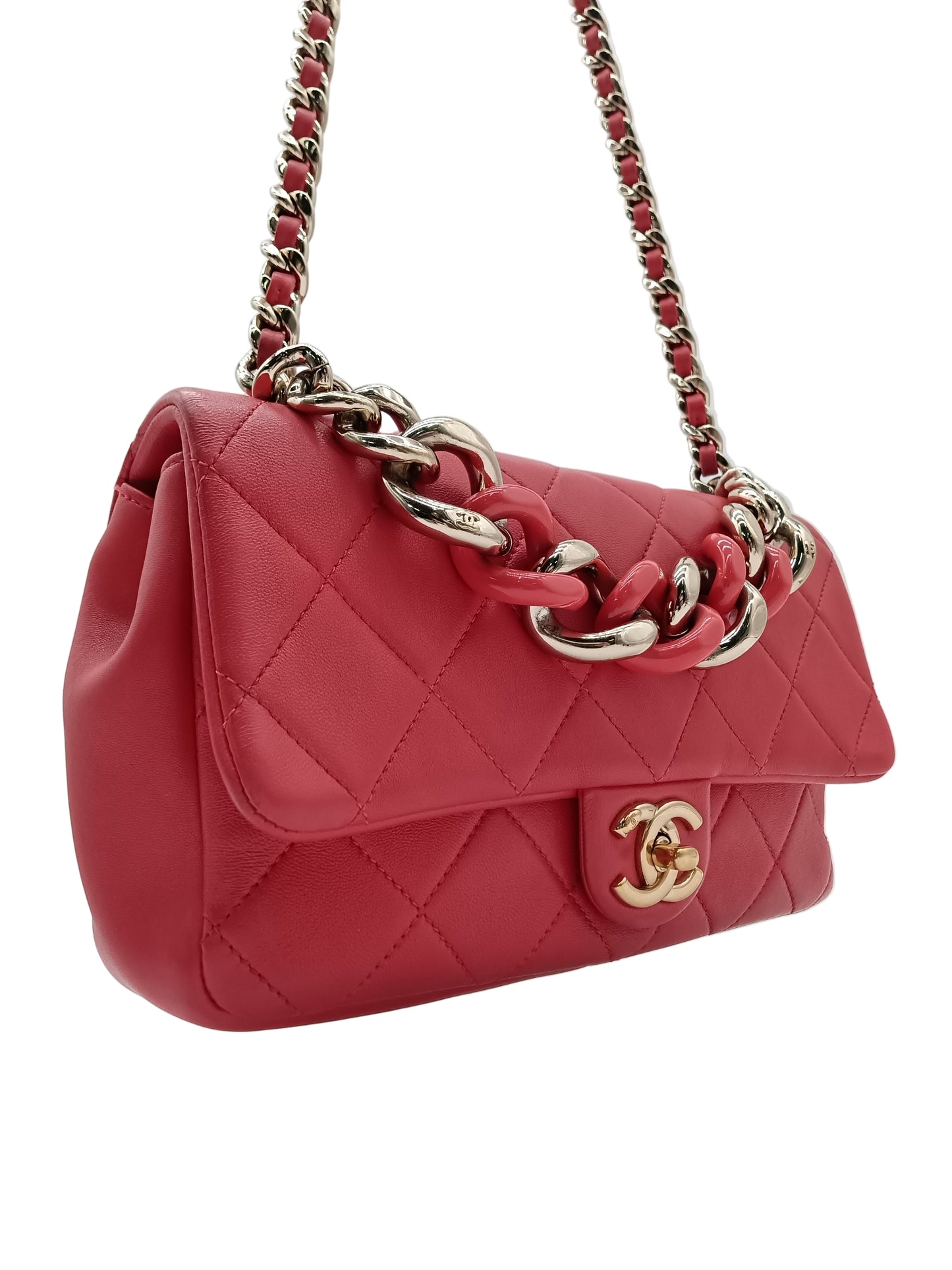 CHANEL Matelasse Flap Chain Shoulder Bag