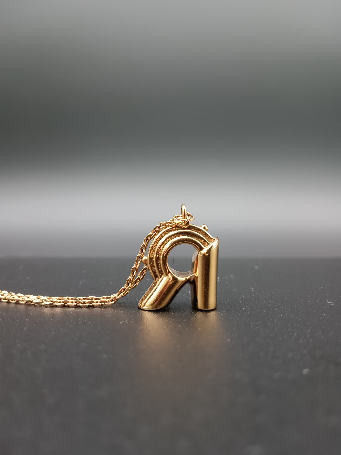 LOUIS VUITTON LV & ME R Initial Necklace