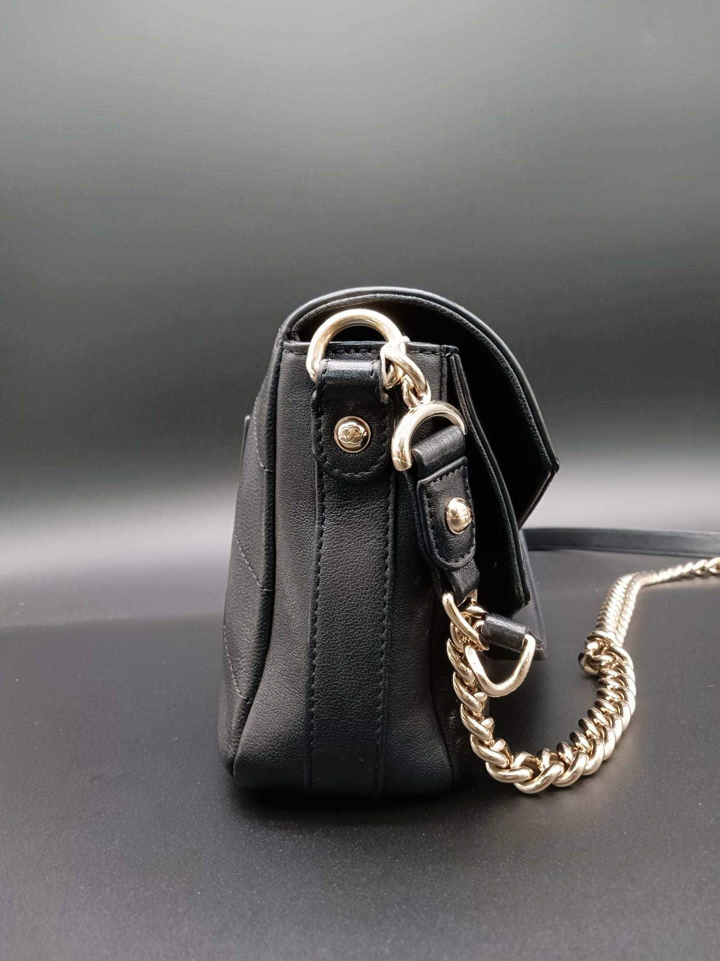 CHANEL V-Stitch Envelope Flap