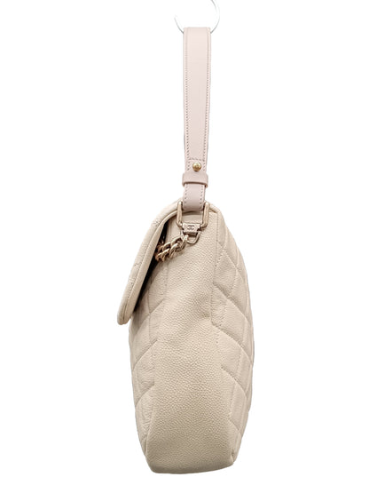 CHANEL Caviar Country Chic Messenger Bag