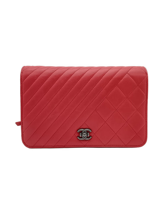CHANEL Lambskin Border Stitch Leboy Wallet on Chain