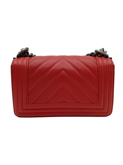 CHANEL Lambskin V-Stitch Leboy