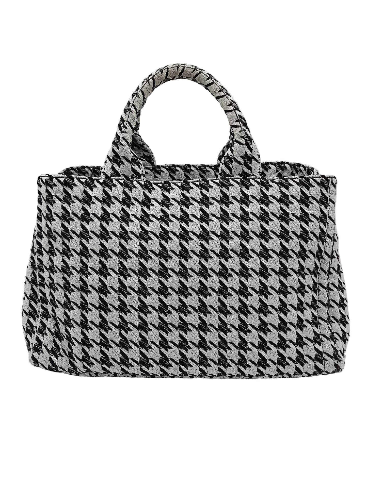 Prada Canapa