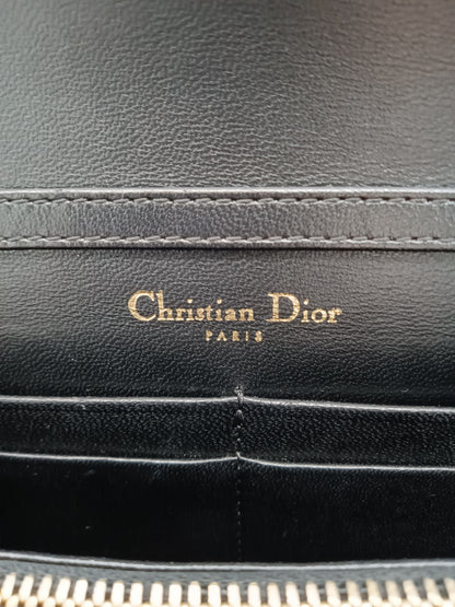 DIOR Diorama Wallet on Chain