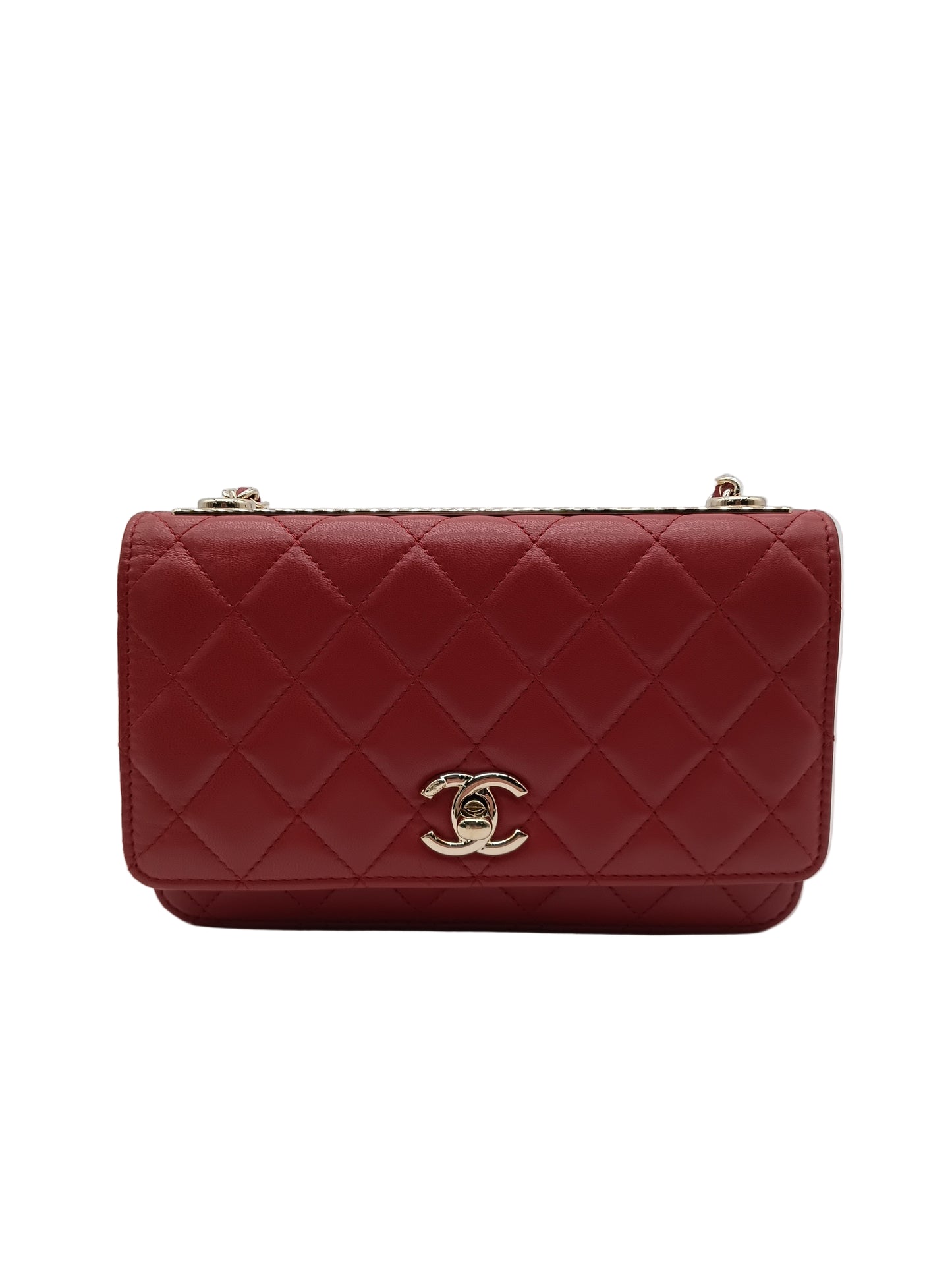 CHANEL Trendy Wallet on Chain