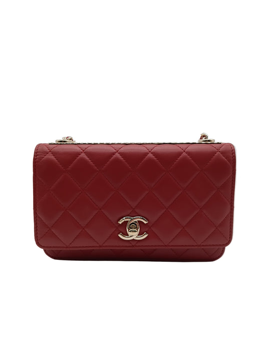CHANEL Trendy Wallet on Chain