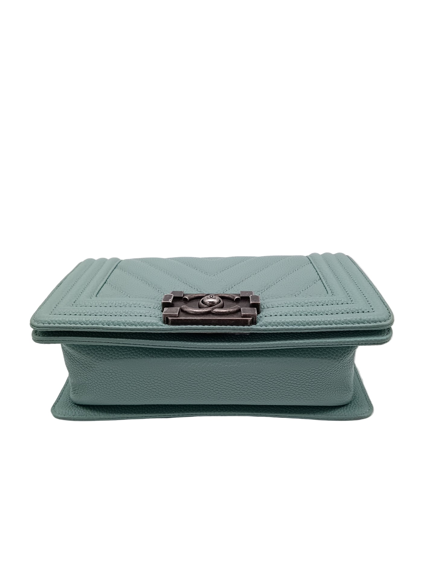 CHANEL Caviar V-Stitch Leboy