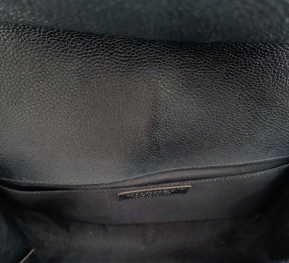 CHANEL Caviar V-Stitch Leboy