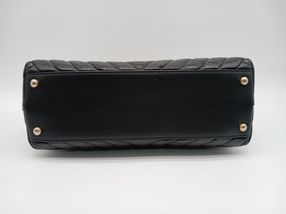 CHANEL Calfskin Coco Handle V-Stitch