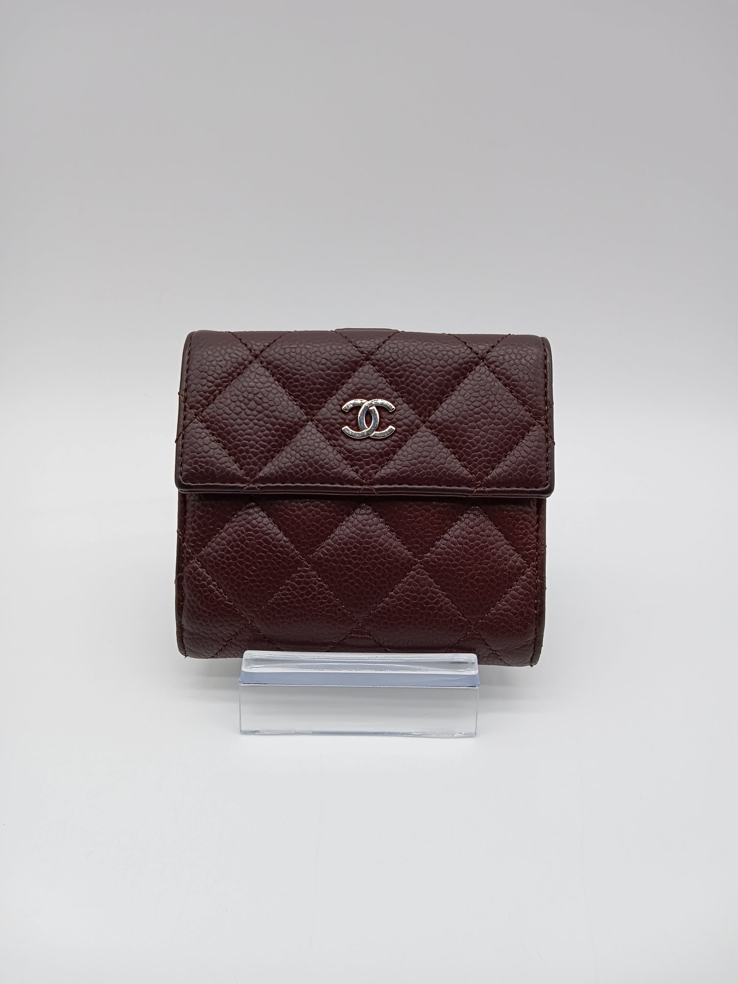 CHANEL Caviar Bi-Fold Compact Wallet