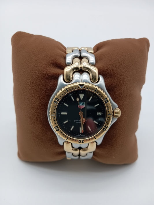 TAG HEUER Professional 200m Watch