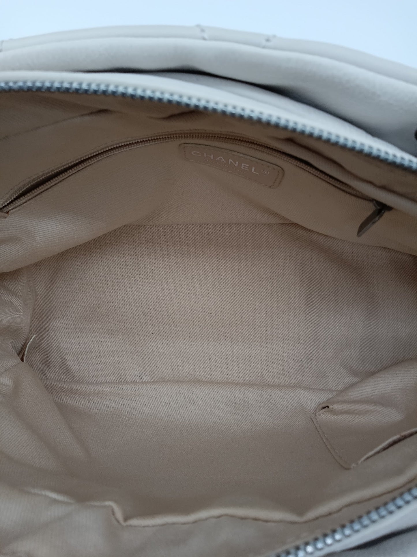 CHANEL Diamond Stitch Shoulder Bag