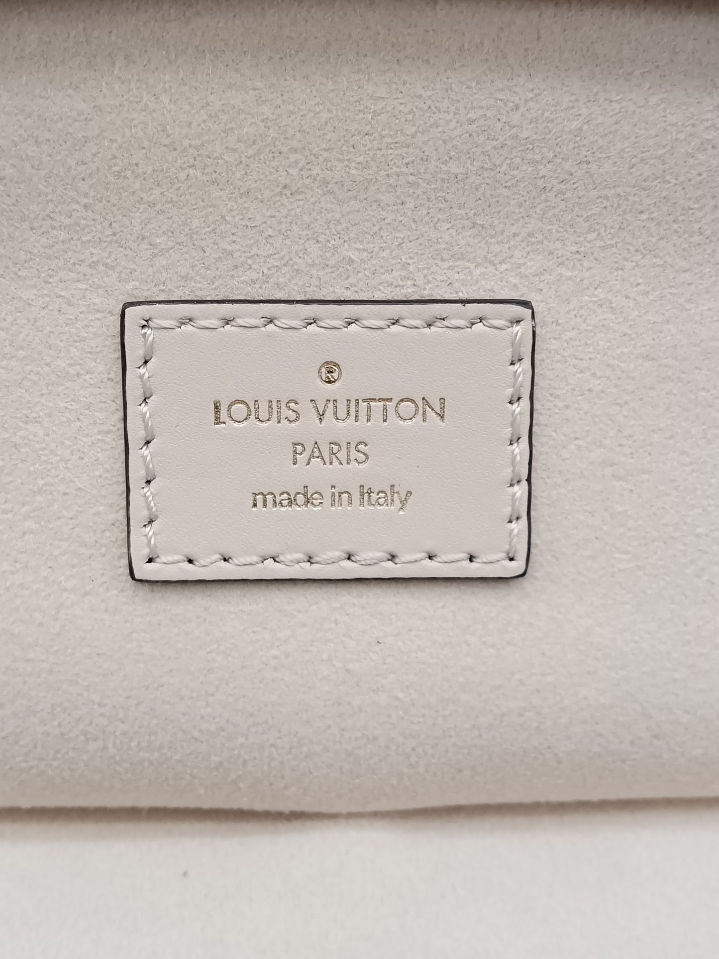 LOUIS VUITTON Empriente Vanity PM