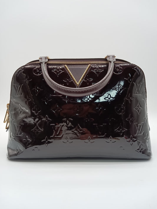 LOUIS VUITTON Monogram Vernis Melrose Bag