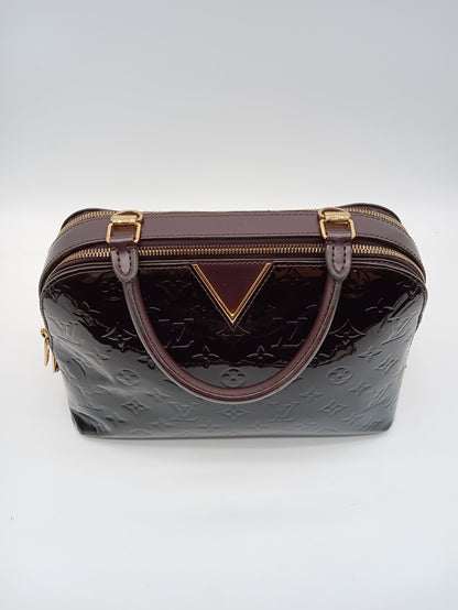 LOUIS VUITTON Monogram Vernis Melrose Bag