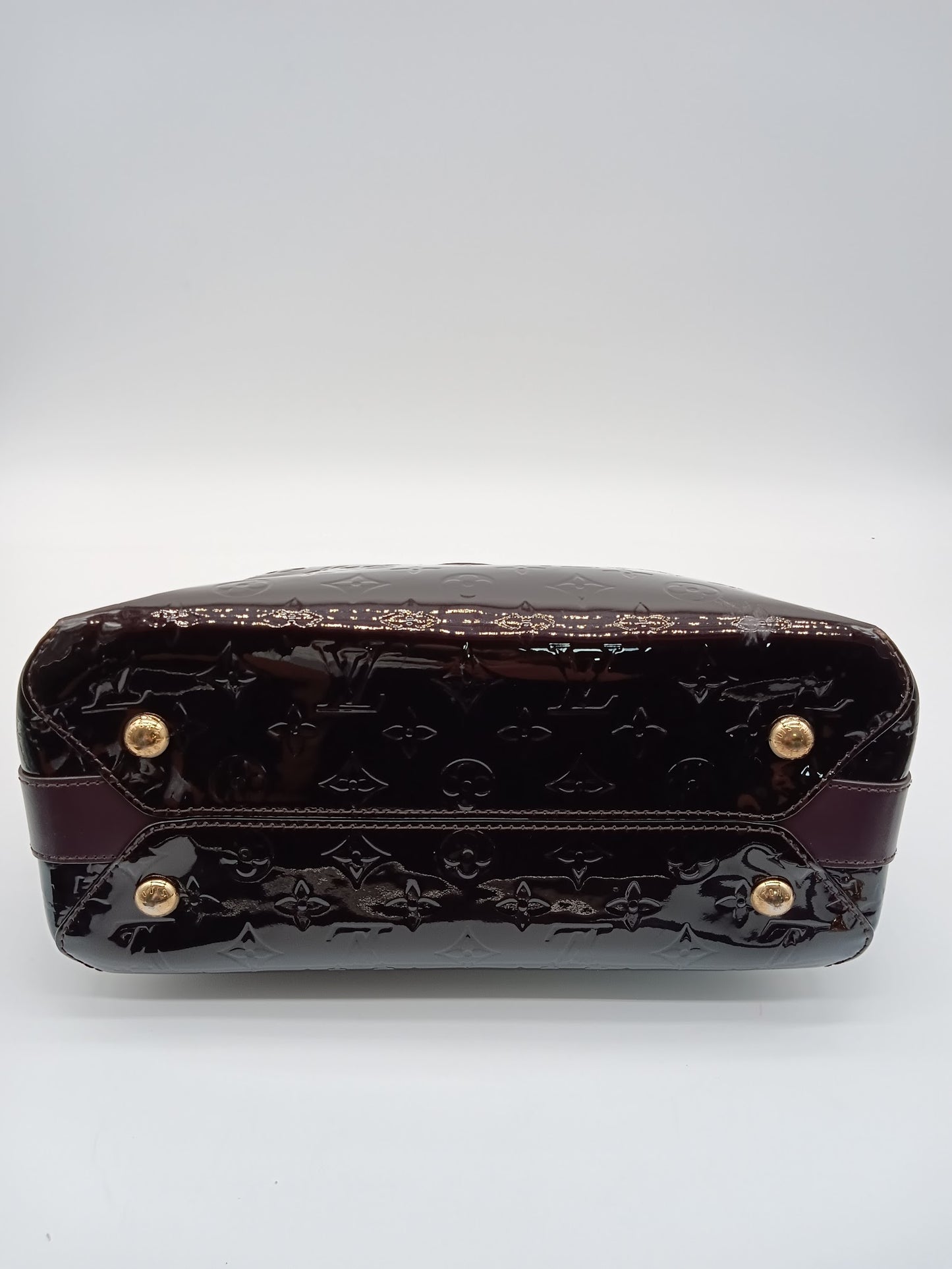 LOUIS VUITTON Monogram Vernis Melrose Bag