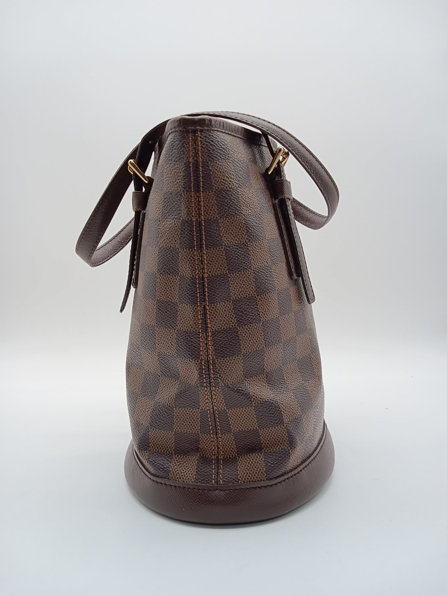 LOUIS VUITTON Damier Marais Bucket
