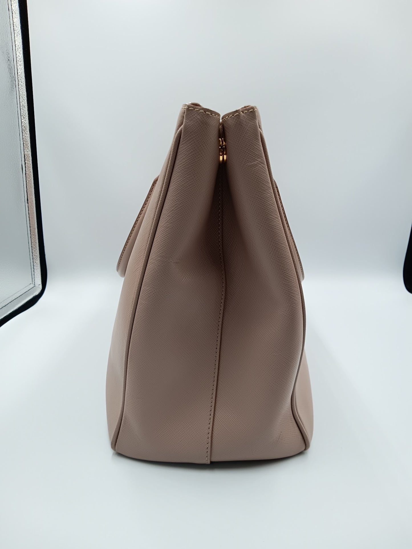 PRADA Galleria Saffiano