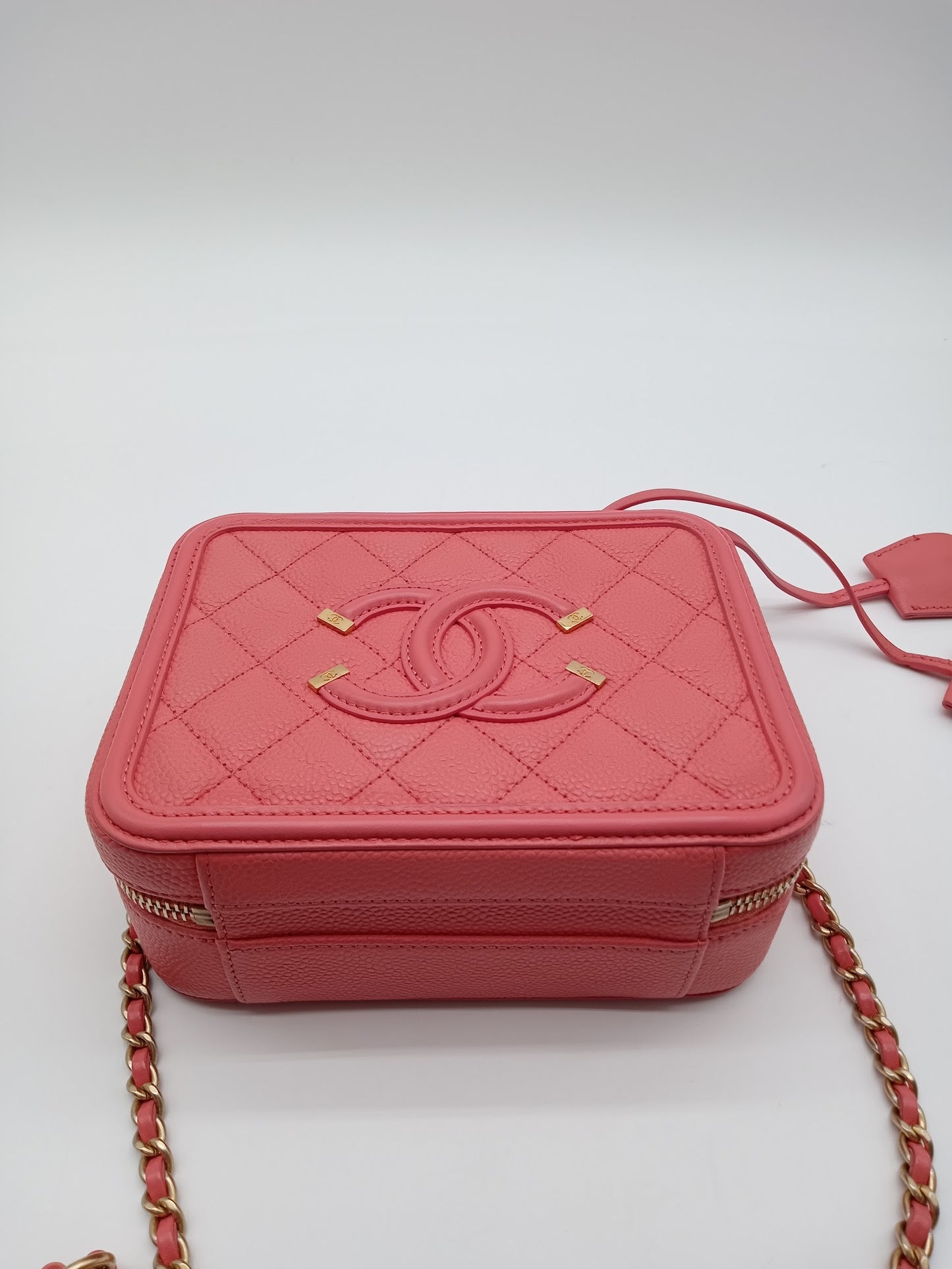 CHANEL Caviar Filigree Vanity