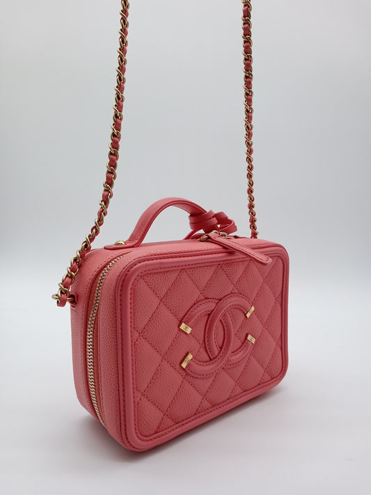 CHANEL Caviar Filigree Vanity