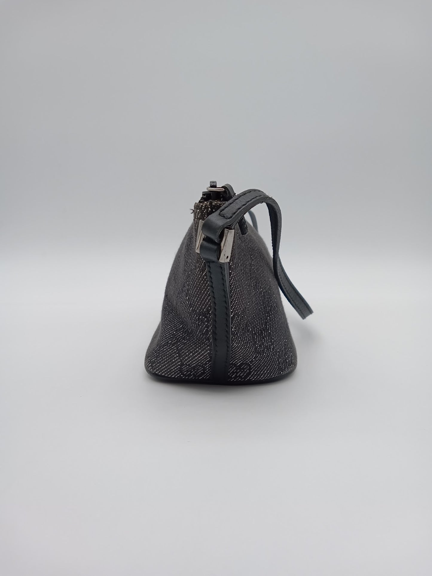 GUCCI GG Canvas Pouch