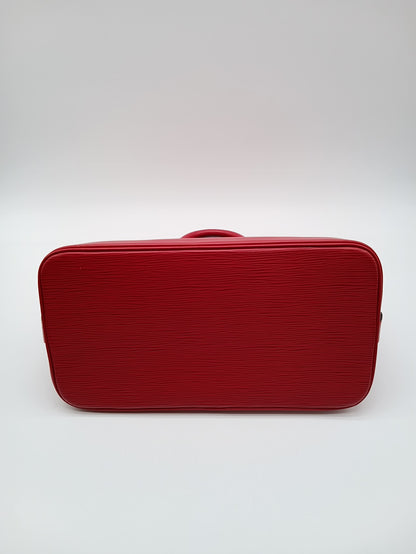 LOUIS VUITTON Epi Alma PM