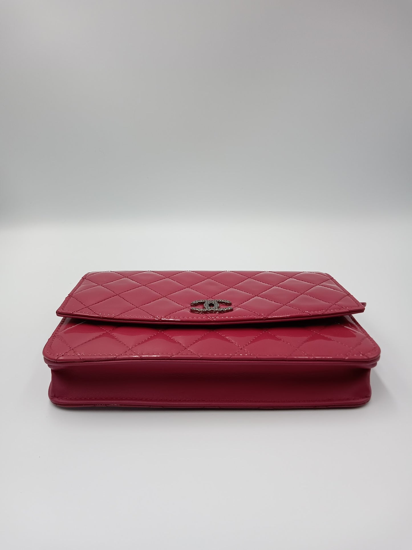 CHANEL Patent WOC