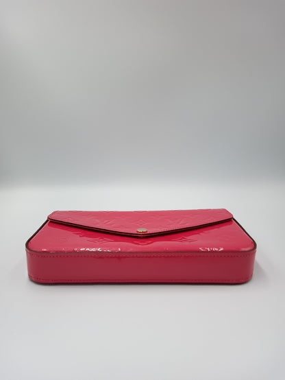 LOUIS VUITTON Vernis Pochette Felicie