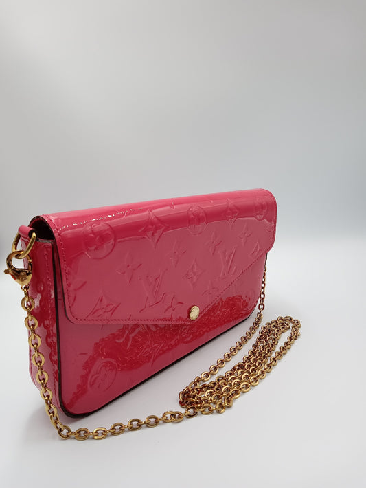 LOUIS VUITTON Vernis Pochette Felicie