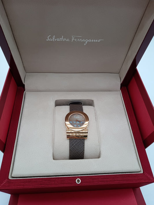 FERRAGAMO Gancino Watch