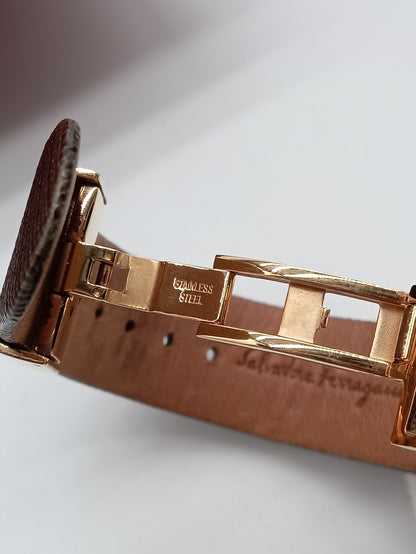 FERRAGAMO Gancino Watch