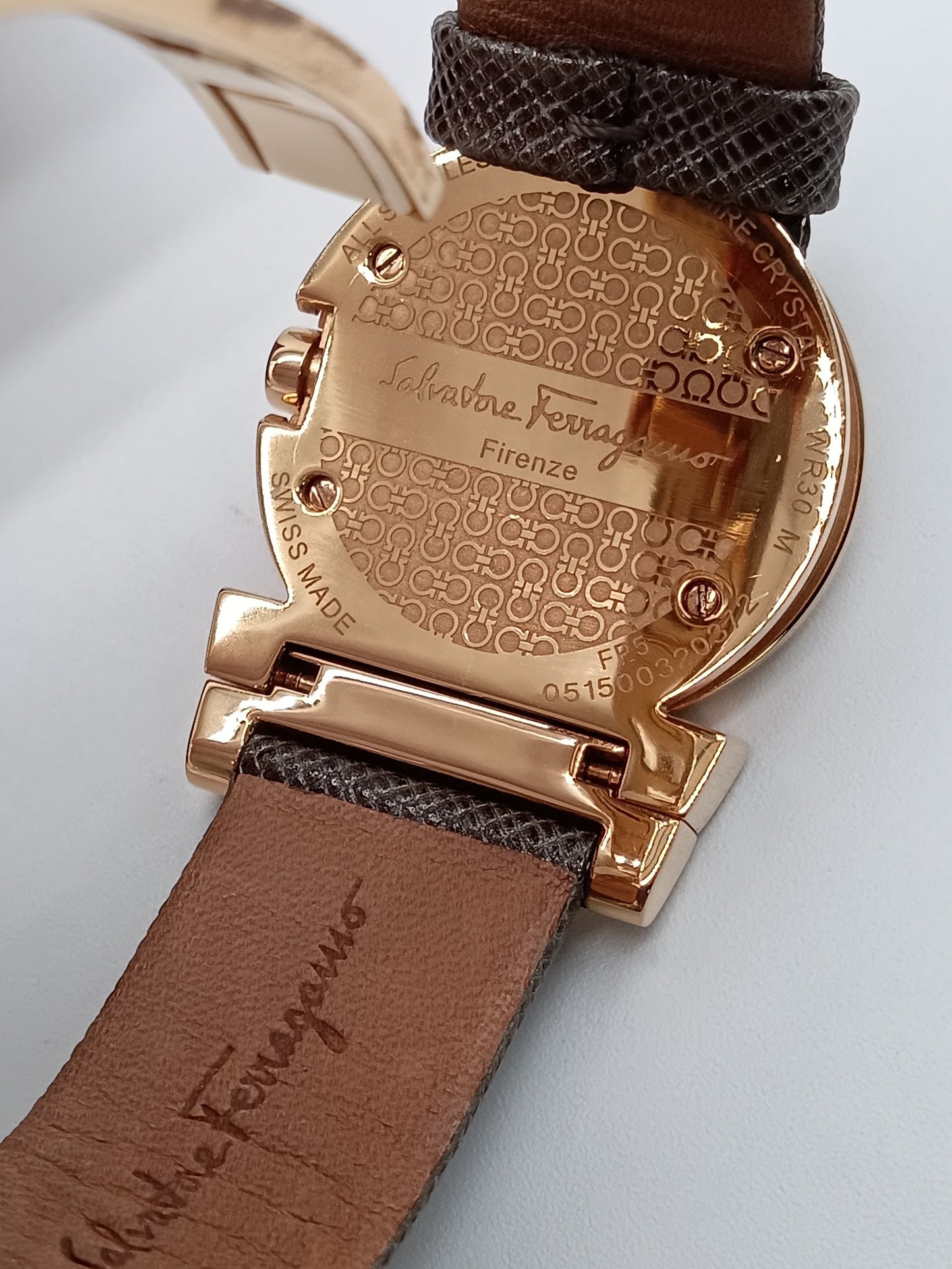 FERRAGAMO Gancino Watch