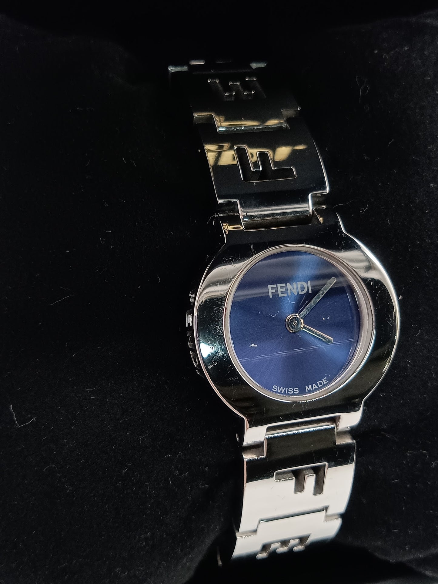 FENDI 3050L Quartz Watch