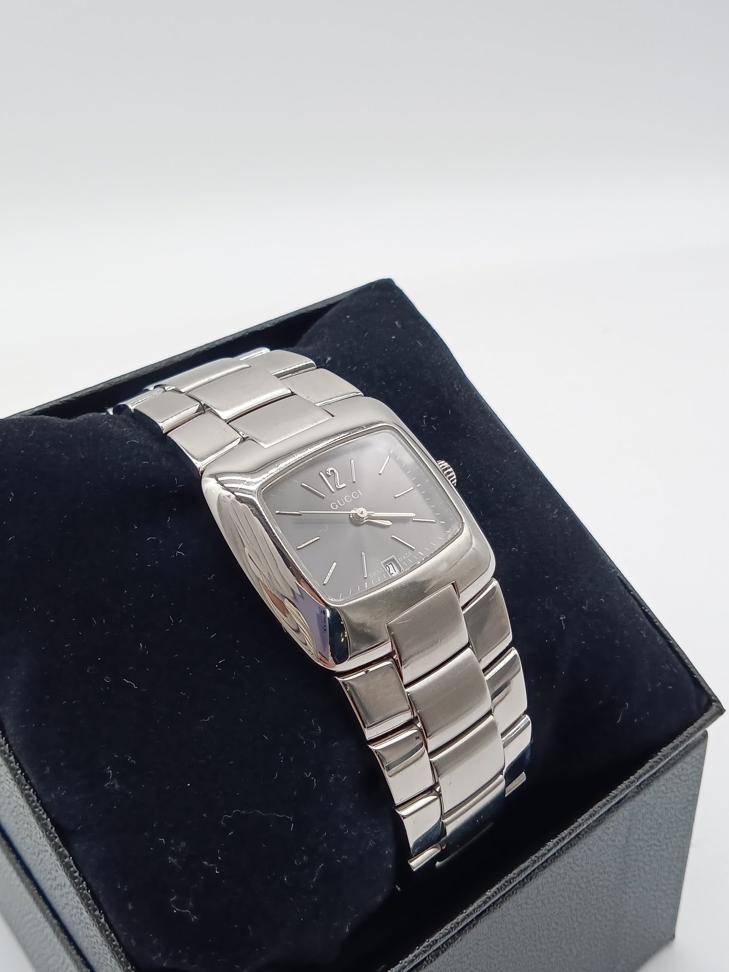 GUCCI GG 8500L Watch