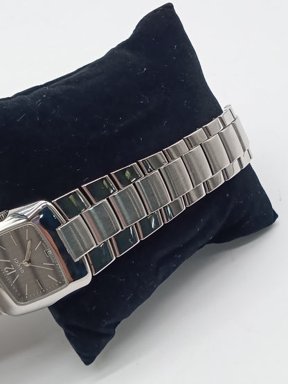 GUCCI GG 8500L Watch