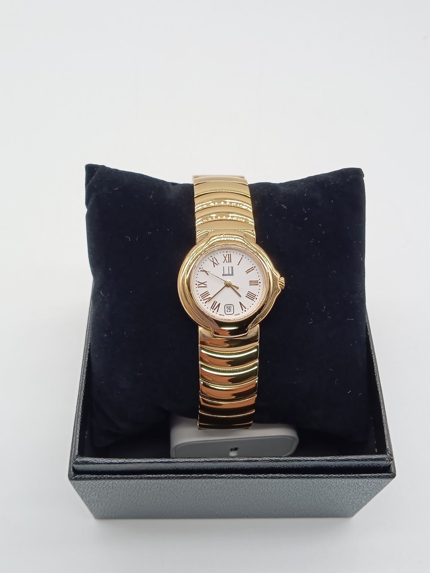 DUNHILL 8000 Quartz Bracelet Watch