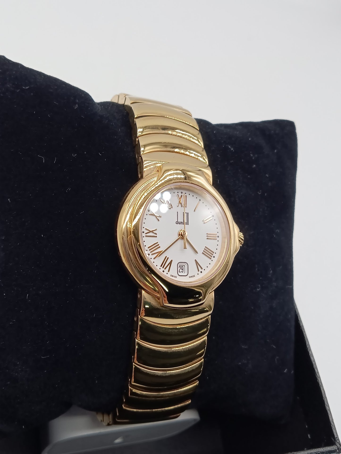 DUNHILL 8000 Quartz Bracelet Watch