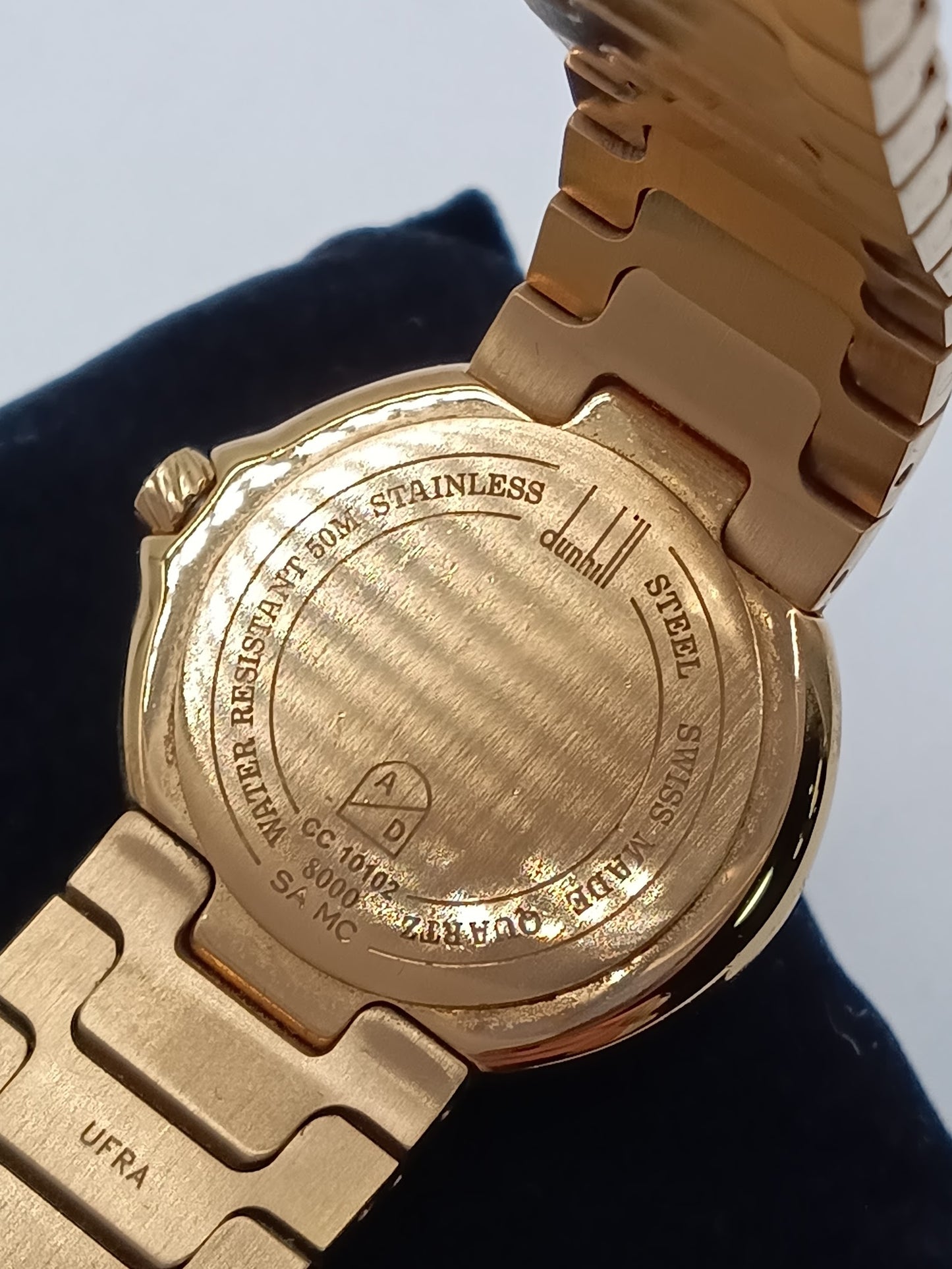 DUNHILL 8000 Quartz Bracelet Watch