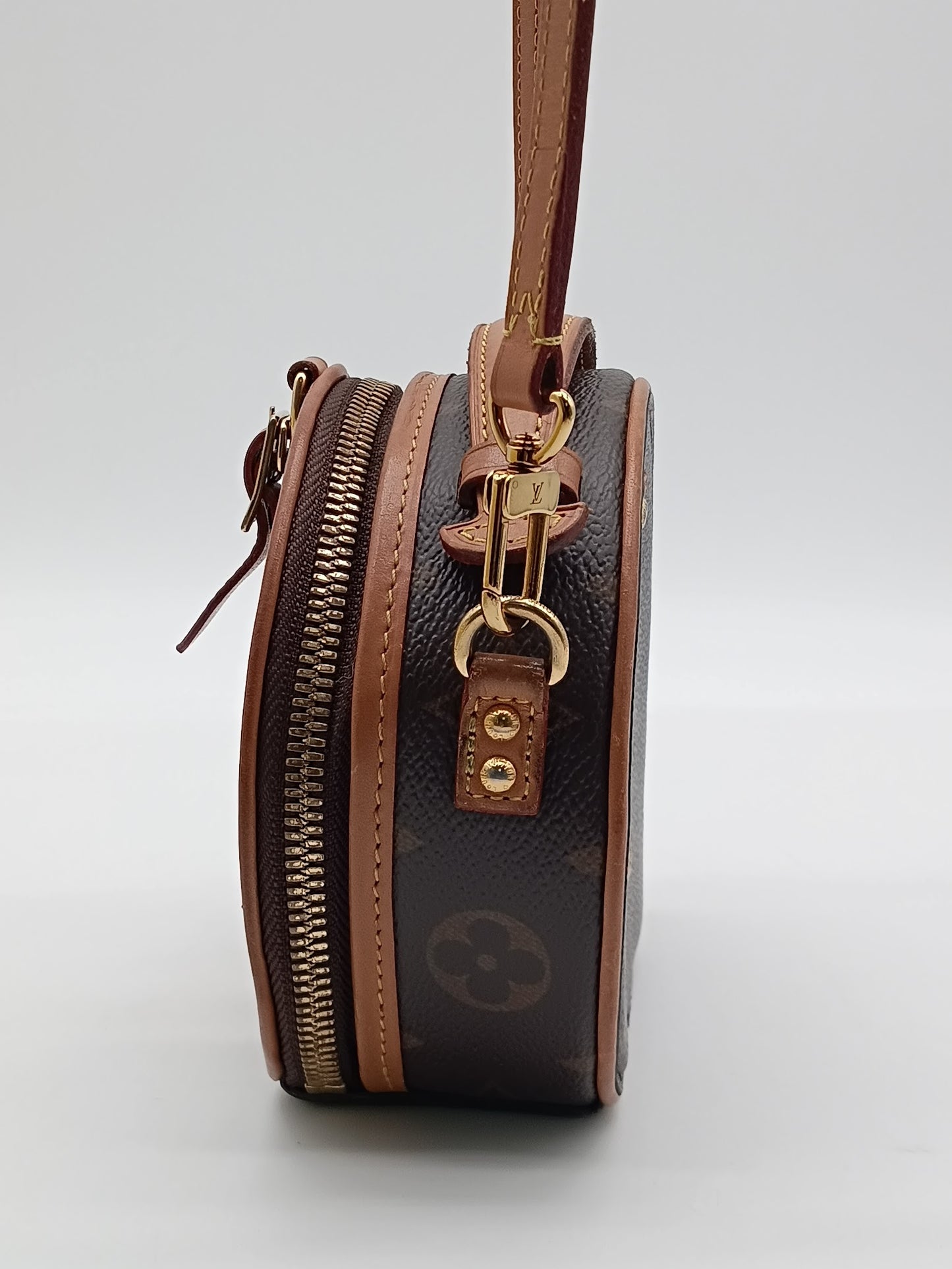 LOUIS VUITTON Monogram Mini Boite Chapeau