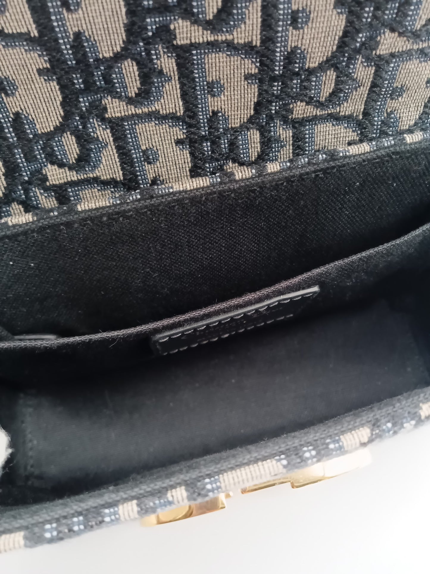 DIOR Oblique Montaigne Jacquard 30